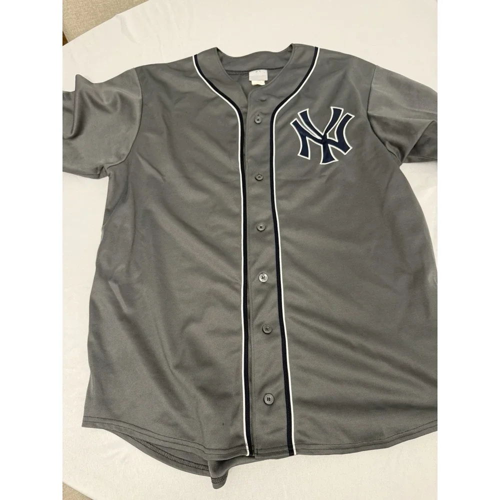 MLB New York Yankees Gray Baseball Jersey Shirt XL Major League Baseball